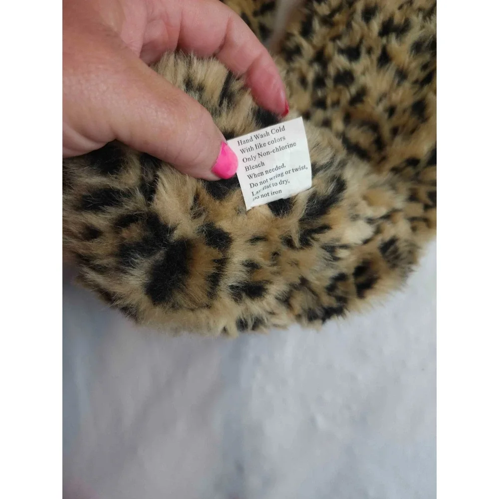 Unbranded Leopard Scarf Set Womens One Size Brown Faux Fur Winter Animal Print